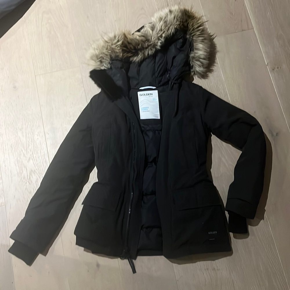 aritzia parka black- XSMALL